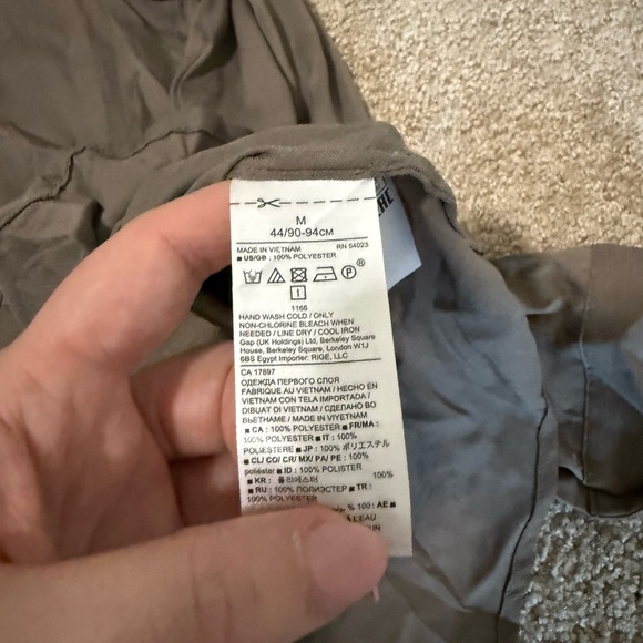 Banana Republic Ruffle Trim Blouse Taupe Brown Size M - Picture 2 of 9